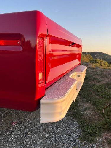 1975 Ford F-250