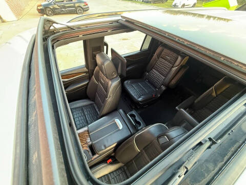 2021 Cadillac Escalade ESV Sport Platinum