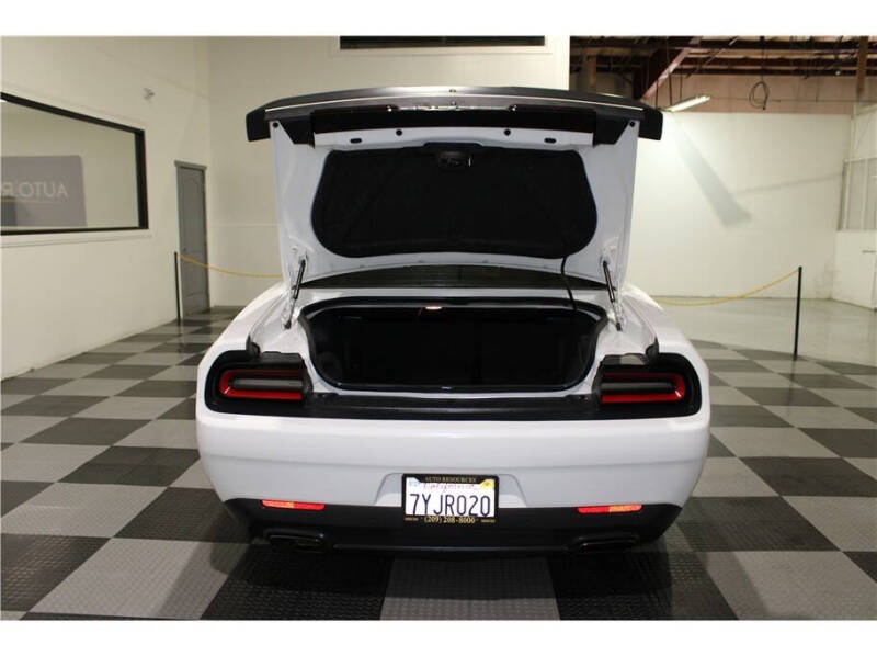 2017 Dodge Challenger