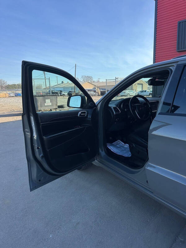 2020 Jeep Grand Cherokee Altitude