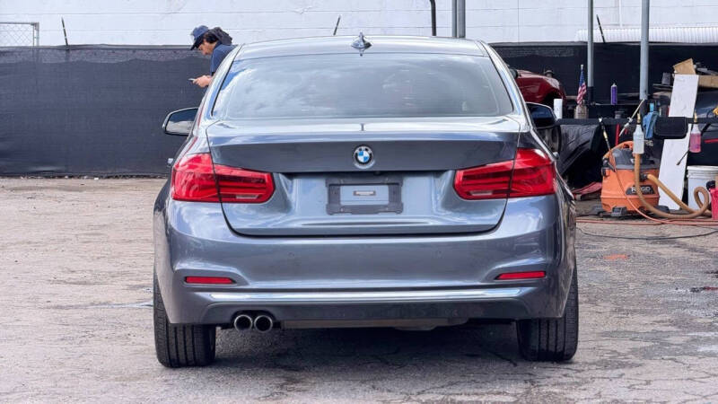 2017 BMW 3 Series 330i