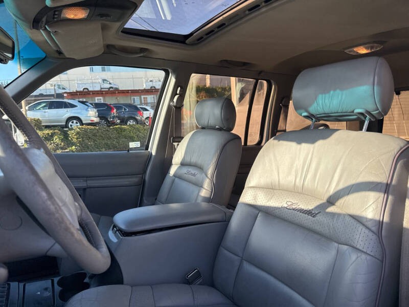 1995 Ford Explorer Limited