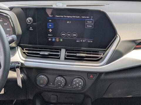 2026 Chevrolet Trax RS