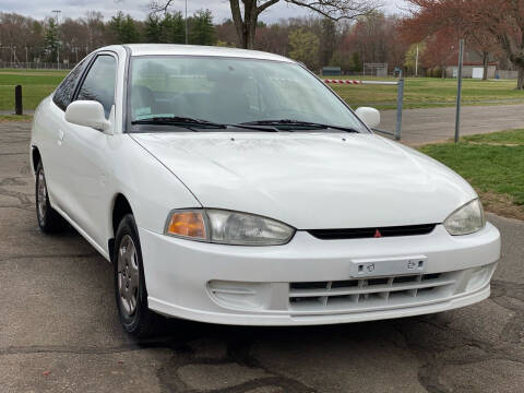 Mitsubishi mirage 1999