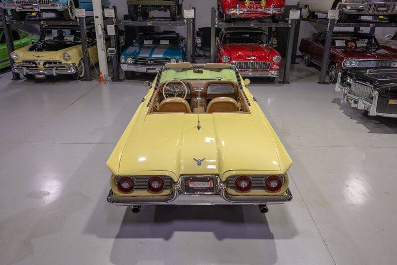 1959 Ford Thunderbird