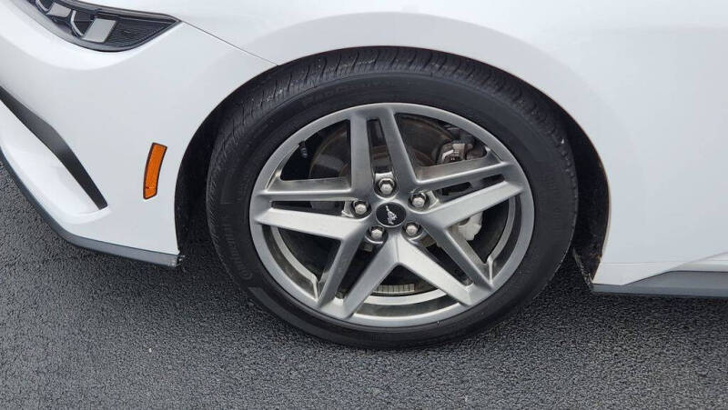2024 Ford Mustang EcoBoost