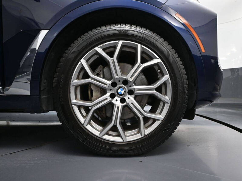 2023 BMW X7 xDrive40i