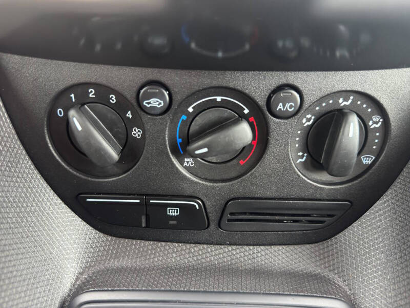 2015 Ford Transit Connect XLT