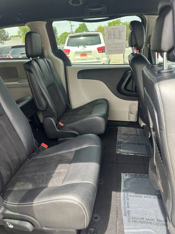 2020 Dodge Grand Caravan SXT