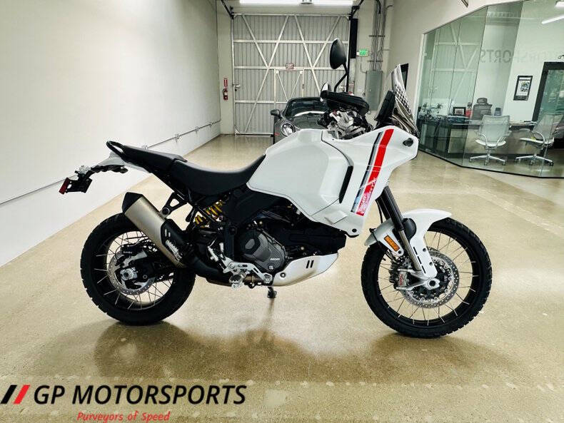 2024 Ducati Desert X