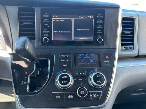 2019 Toyota Sienna L 7-Passenger