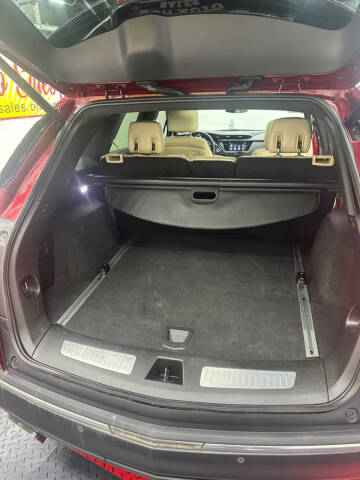 2017 Cadillac XT5 Luxury