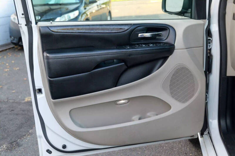 2019 Dodge Grand Caravan SE