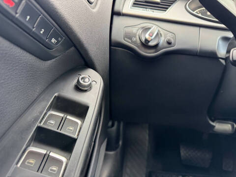 2013 Audi A4 2.0T quattro Premium Plus