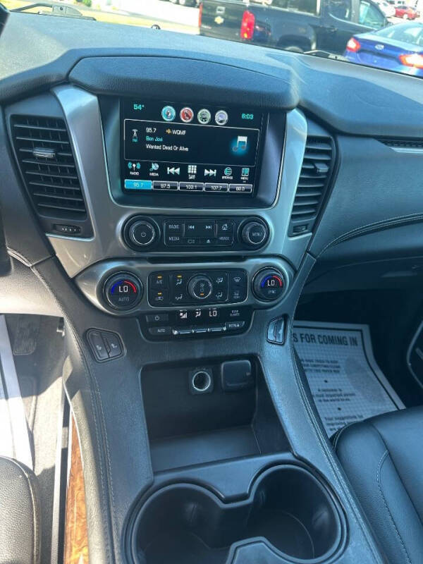 2019 Chevrolet Suburban LT