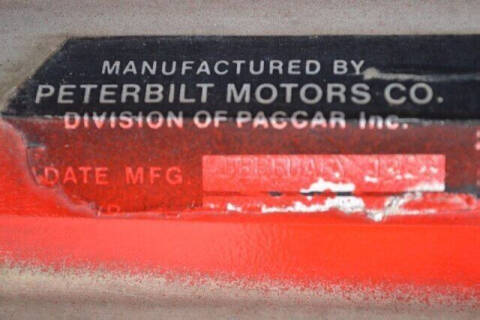 1983 Peterbilt 362 FAT CAB
