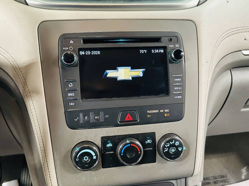 2017 Chevrolet Traverse LS