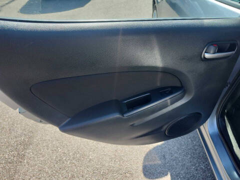 2013 Mazda MAZDA2 Touring