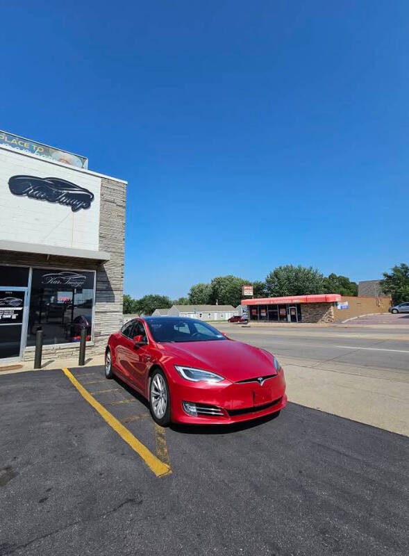2016 Tesla Model S 75D