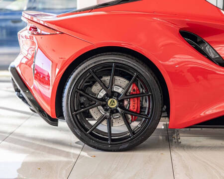 2025 Lotus Emira V6 Base