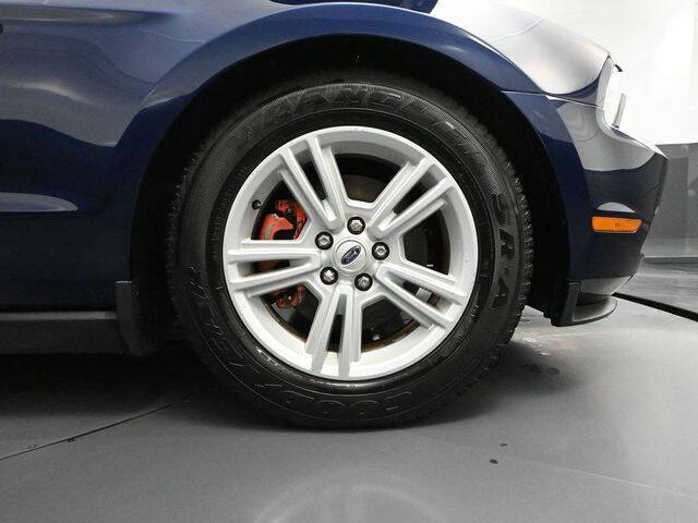 2012 Ford Mustang V6