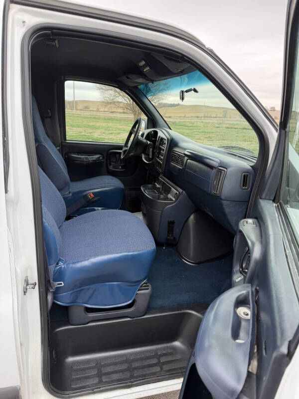 2000 Chevrolet Express G3500