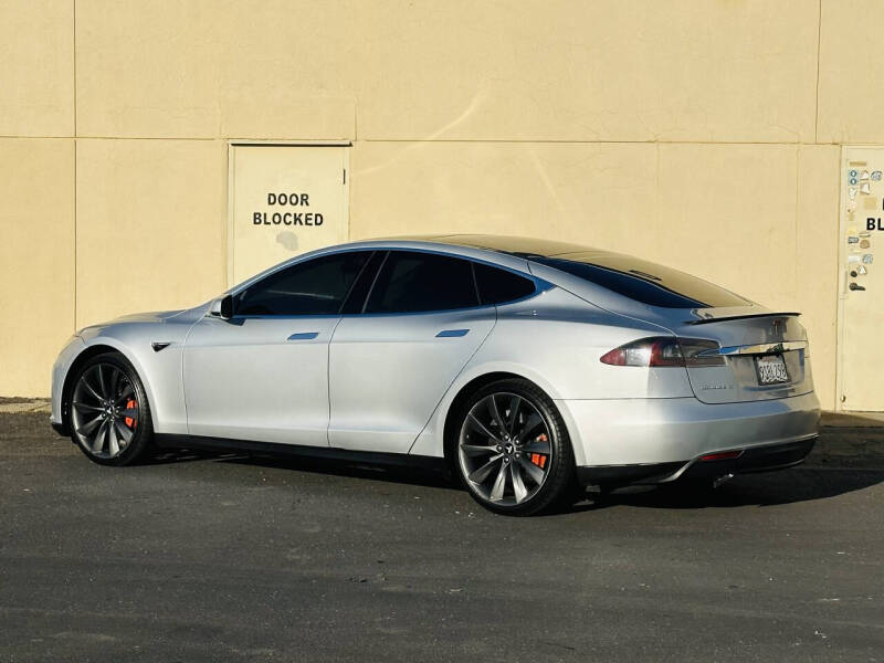 2013 Tesla Model S