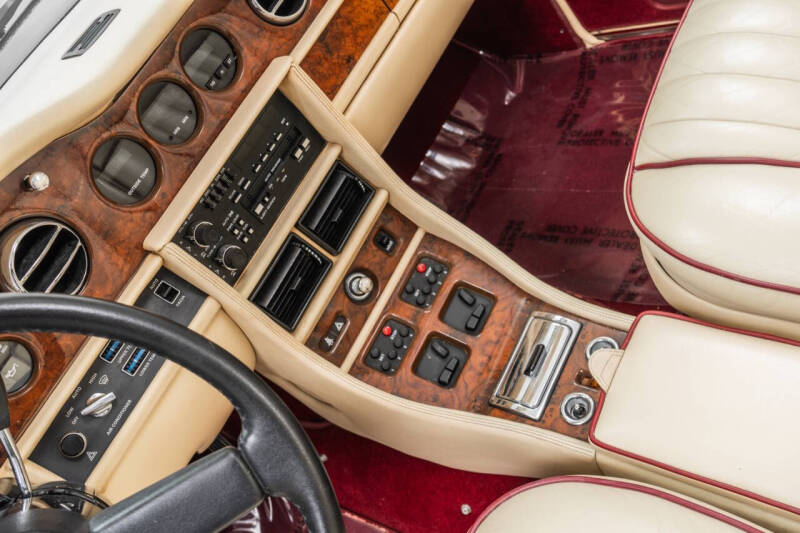 1987 Rolls-Royce Corniche