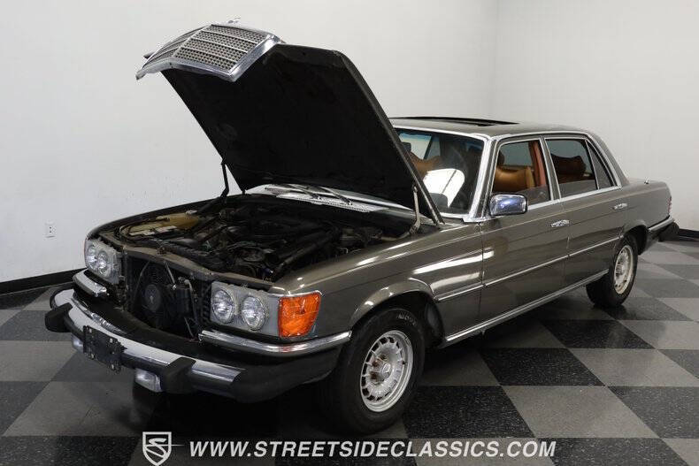 1979 Mercedes-Benz 450-Class