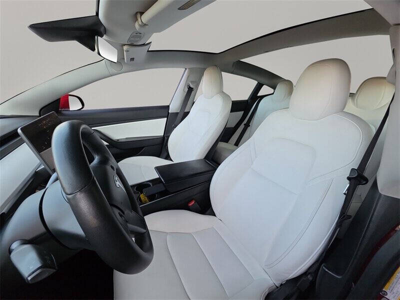 2019 Tesla Model 3 Standard Range Plus