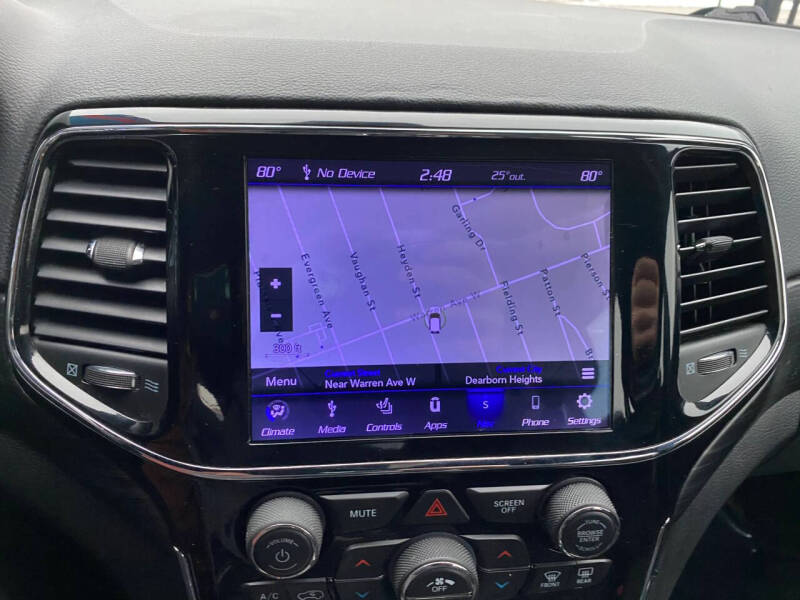 2019 Jeep Grand Cherokee Altitude