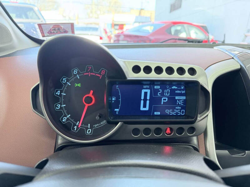 2015 Chevrolet Sonic LTZ Auto