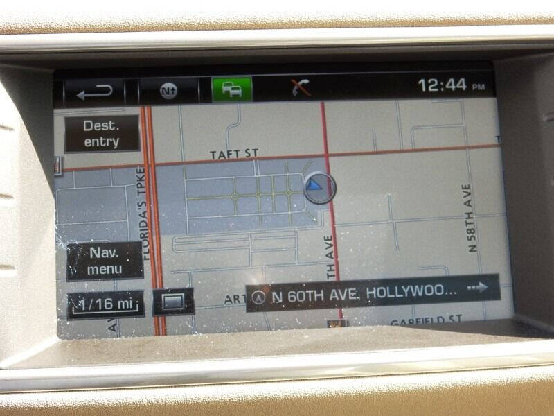 2015 Land Rover Range Rover Evoque  - $18,900