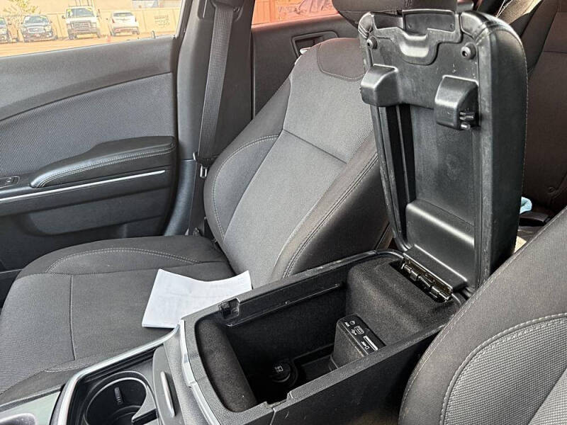 2015 Dodge Charger SE