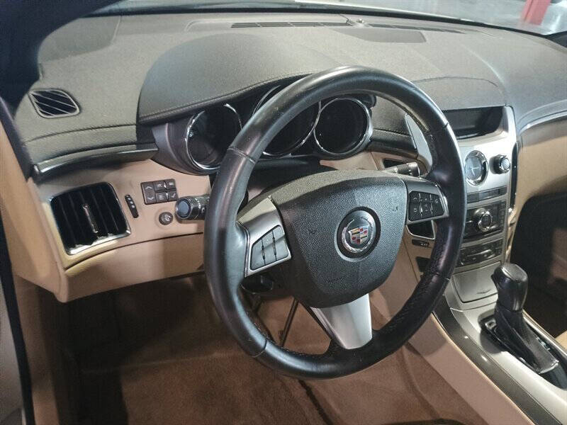 2011 Cadillac CTS 38