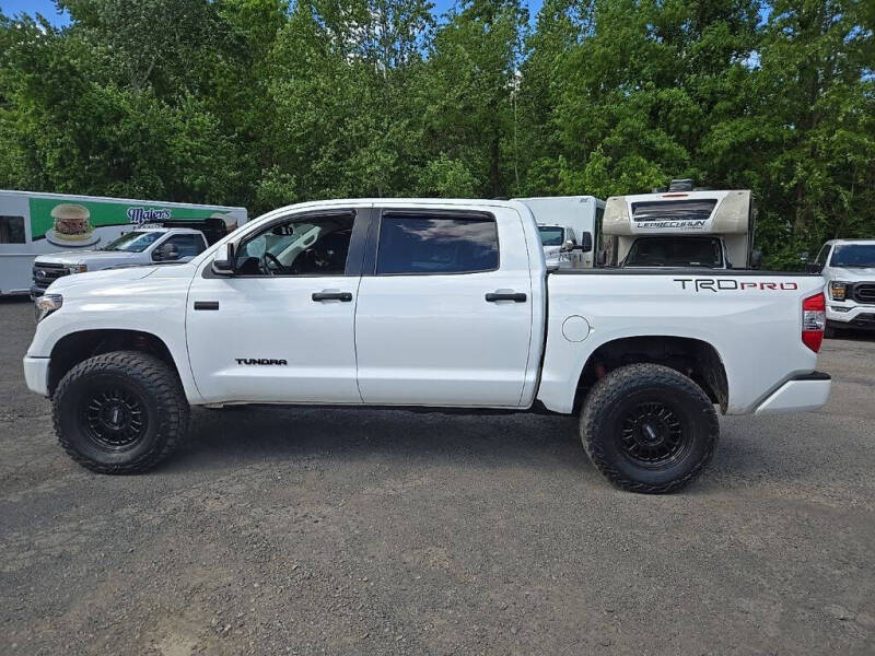 2020 Toyota Tundra SR5