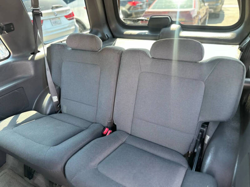 2002 Ford Explorer Sport Value