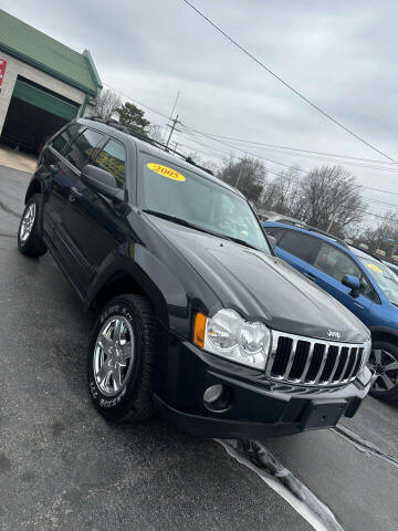 2005 Jeep Grand Cherokee for sale at The Car Barn Springfield in Springfield MO