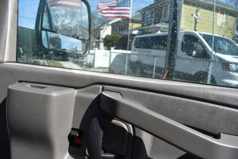 2023 Chevrolet Express LT 3500