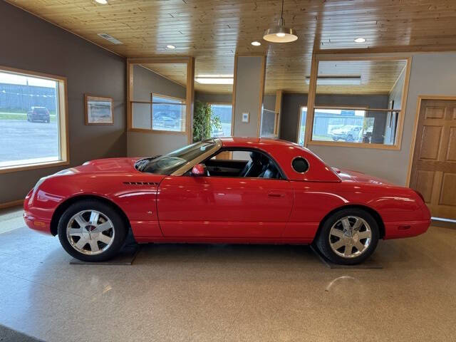 2003 Ford Thunderbird