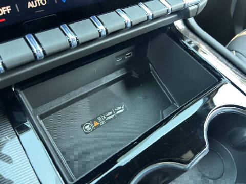 2025 GMC Yukon XL Elevation