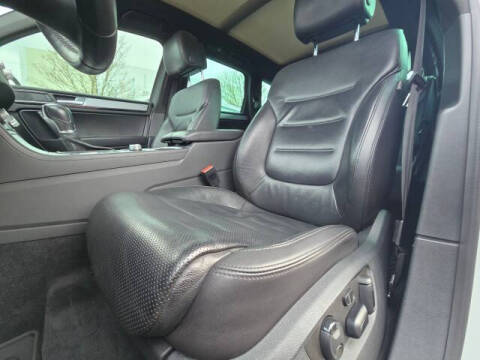 2017 Volkswagen Touareg V6 Wolfsburg