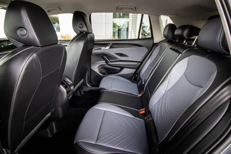2025 Volkswagen Tiguan SE