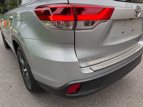 2018 Toyota Highlander LE Plus