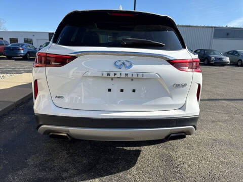 2019 Infiniti QX50 Essential