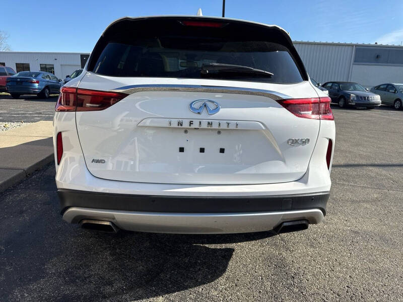 2019 Infiniti QX50 Essential