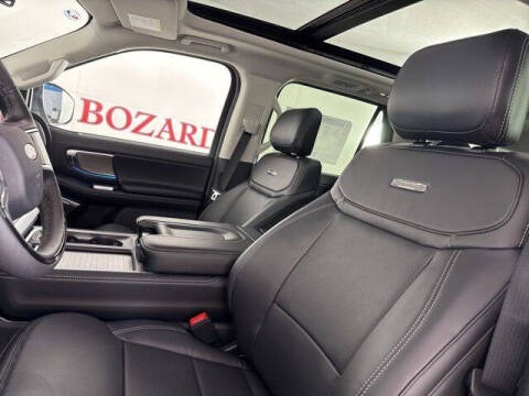 2025 Ford Expedition Platinum