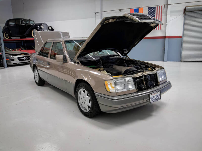 1994 Mercedes-Benz E-Class E 320