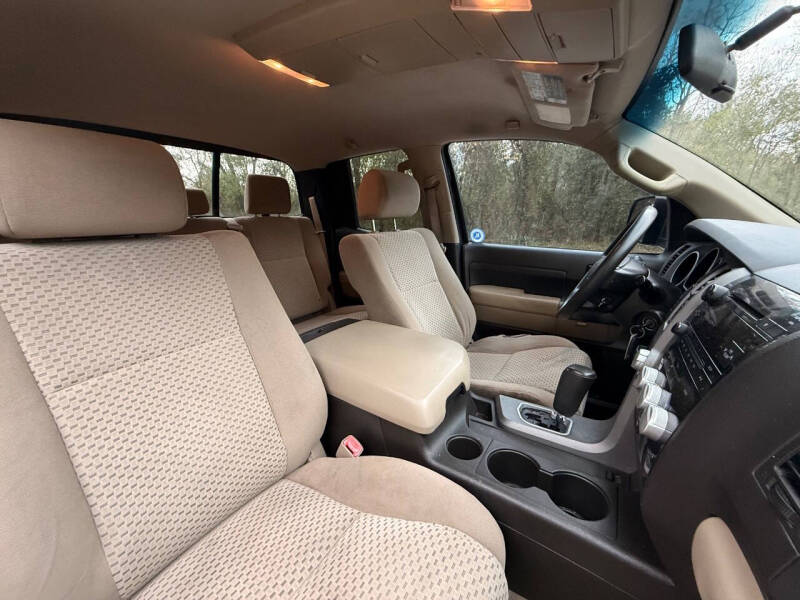 2010 Toyota Tundra Grade