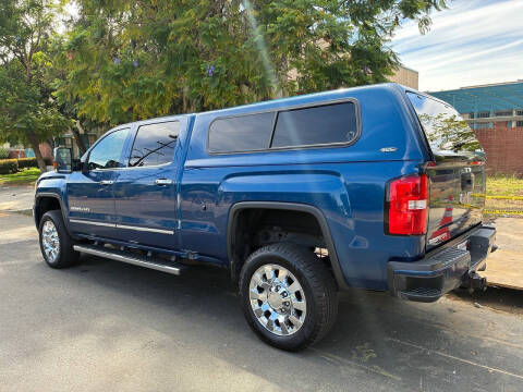 2016 GMC Sierra 2500HD Denali